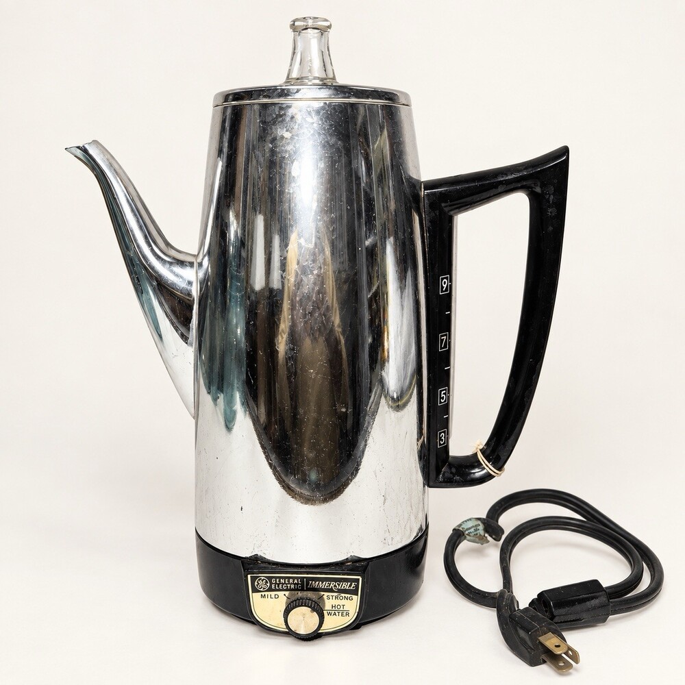 Vintage GE General Electric Immersible 9 Cup Chrome Coffee Percolator w Cord